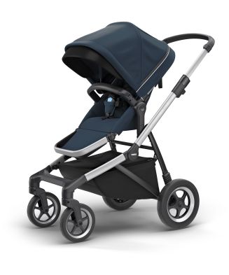 THULE SLEEK NAVY BLUE S KORBIČKOU - 2